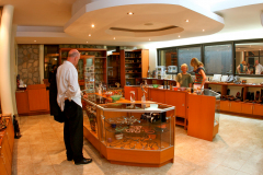 Chobe-gift-shop2-2
